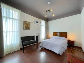 La Platea de Bs As 7A Balcones con vistas al Palacio Libertad